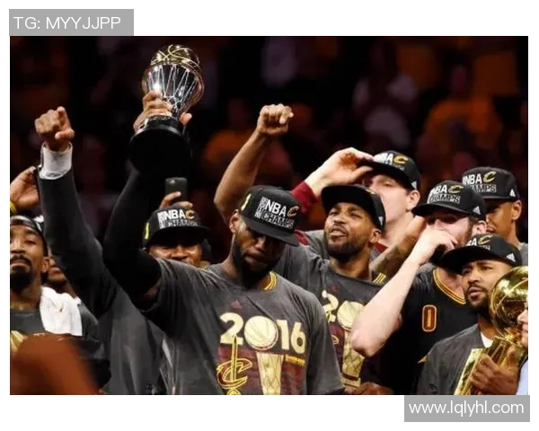 詹姆斯视角下的世界级足球球星成长故事与辉煌时刻